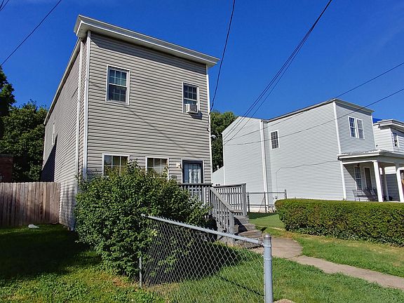 2nd image of 2635 Bank St #1