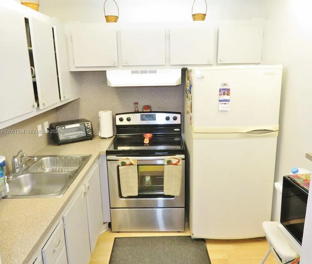 Northampton Condos — Photo 4