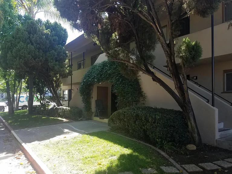 7932 La Mesa Blvd #D — Photo 28