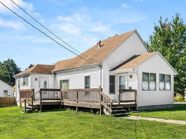 139 W 2nd St, Streator, IL 61364