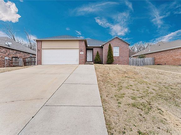 2nd image of 1950 Sweetwater Ranch Ave