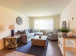 Kamden Village Apartments, Cleveland, OH 44111