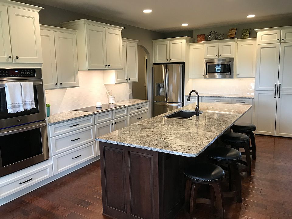Oversized kitchen island 
