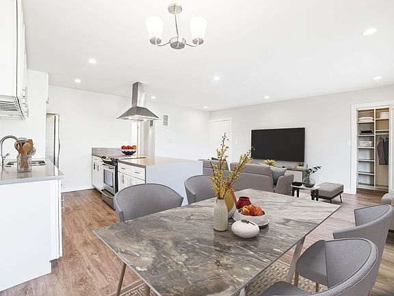 3rd image of 10203 Tabor St #10207-4