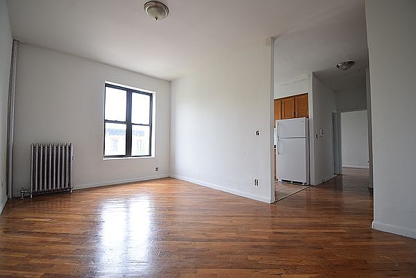 1st image of 476 Clinton Ave APT 4B