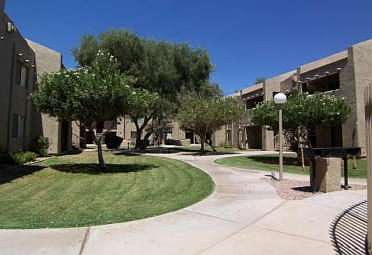 p_05944e43f929_pueblosext_09212022