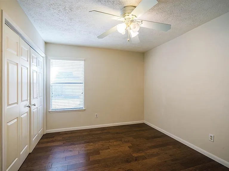 21203 Park Brook Dr — Photo 31