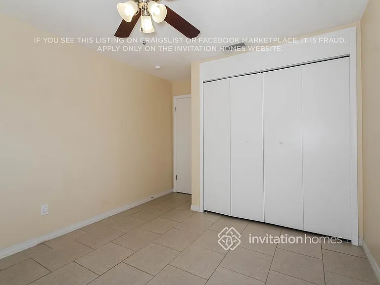 126 SW 48th Ter — Photo 11