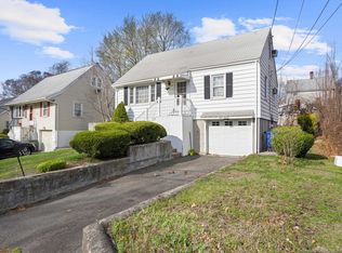 116 Acorn Ave, Bridgeport, CT 06606