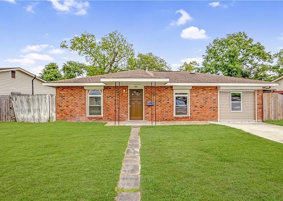 1st image of 345 Timberwood Dr