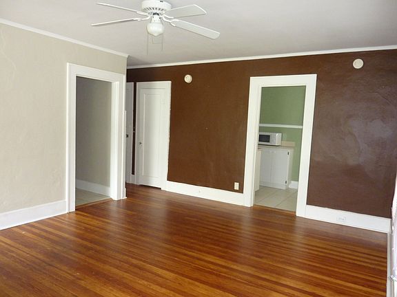 4th image of 550 2nd St N APT 4