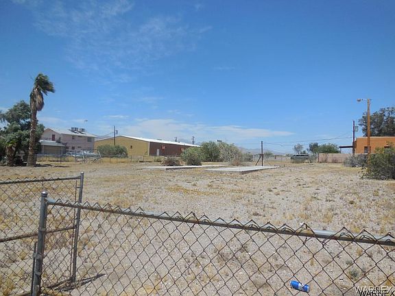 2nd image of 1395 Navajo Dr