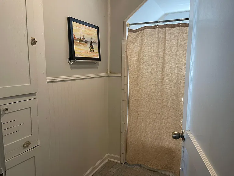 Second bathroom in hallway.