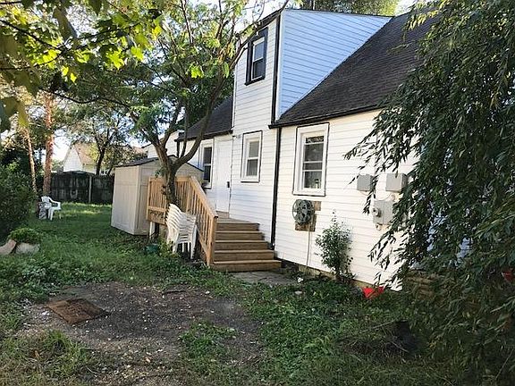 2nd image of 5805 Arnet St #2