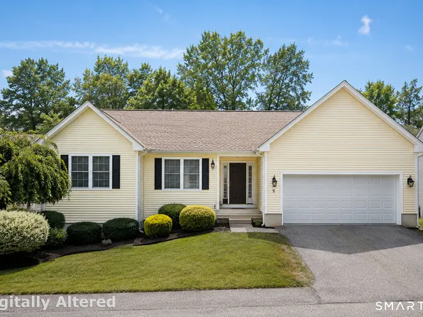 5 North Ridge #5, East Hampton, CT 06424