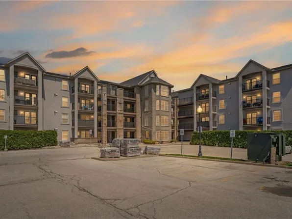 1421 Walkers Line #209, Burlington, ON L7M 4P4
