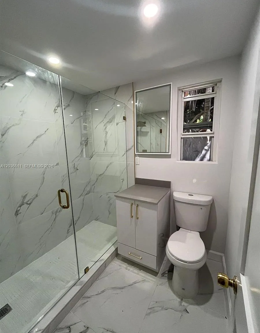 Lawrence Estates Land Cos — Photo 1