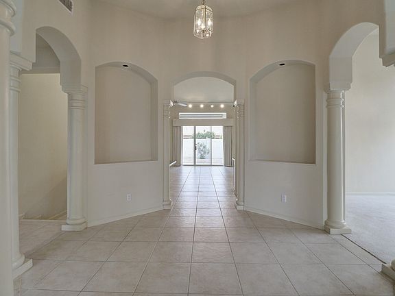4th image of 15350 W Catalina Ct