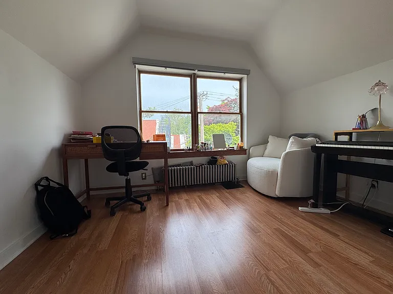 12 Villard Ave #2 — Photo 6