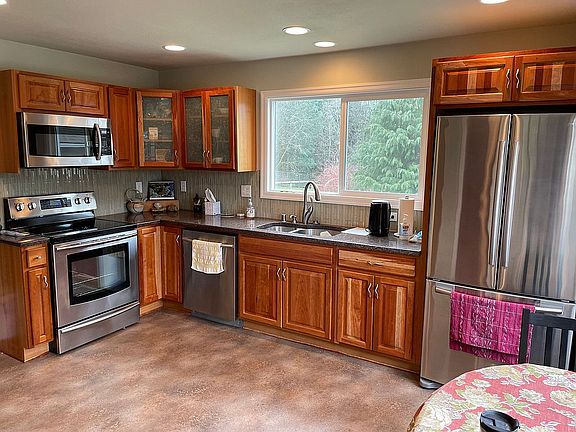 3rd image of 14810 NE 20th Ave