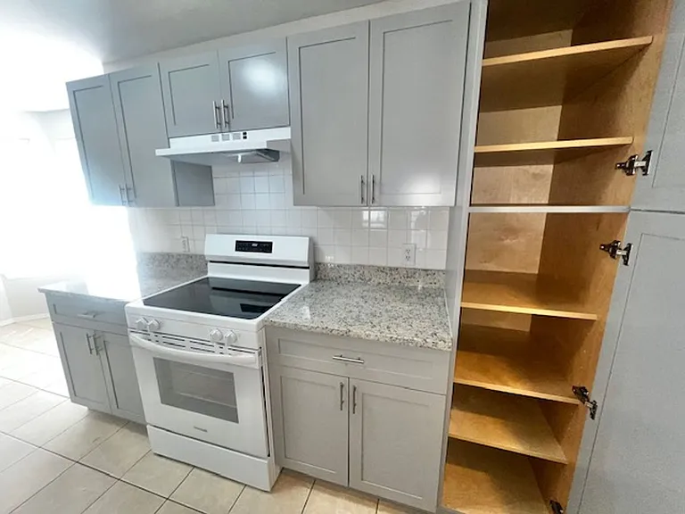 420 Summit Ridge Pl #306 — Photo 8