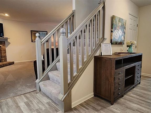 3rd image of 29099 Pembrooke Blvd