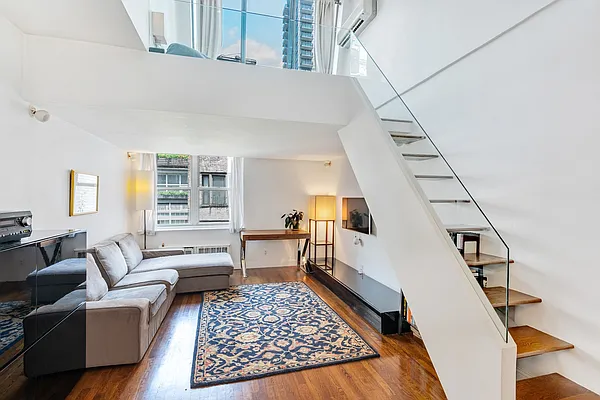 Rented by Nest Seekers International | media 10