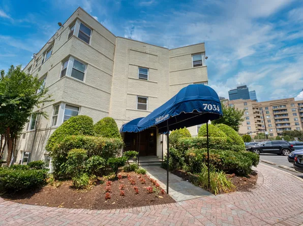 7034 Strathmore St, Chevy Chase, MD