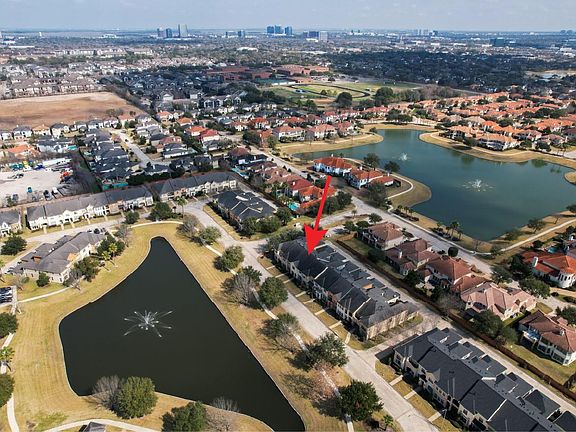 2nd image of 2011 Spring Cedar Ln