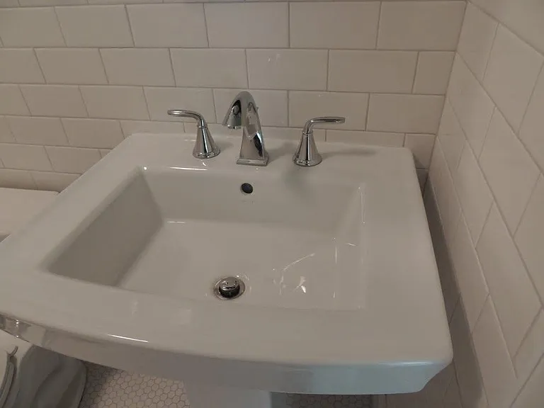 331 E University Pkwy #2 — Photo 10