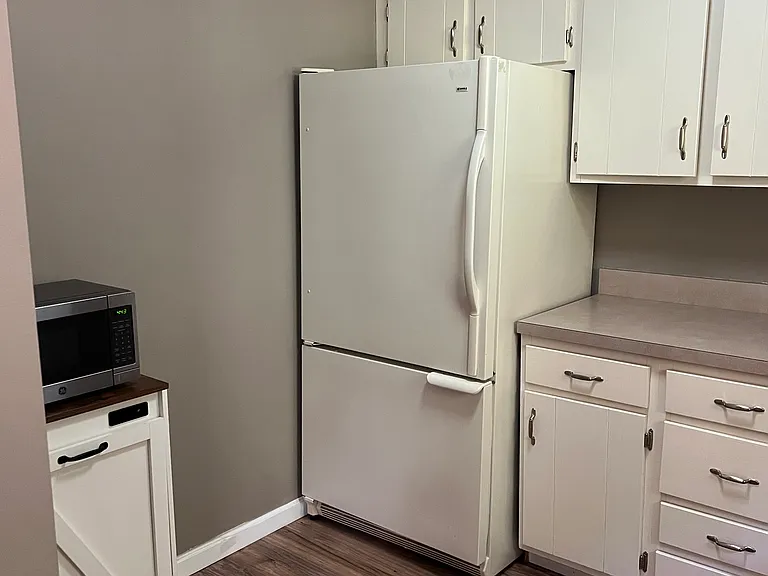 210 Timber Dr — Photo 10