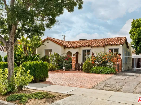 155 N Le Doux Rd, Beverly Hills, CA 90211