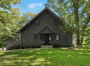 21 Lake Shore Dr, South Salem, NY 10590