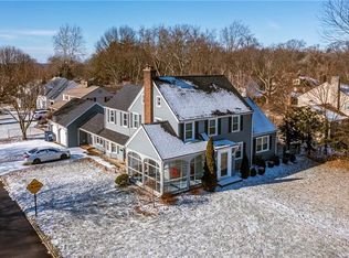 581 Carley Ave, Sharon, PA