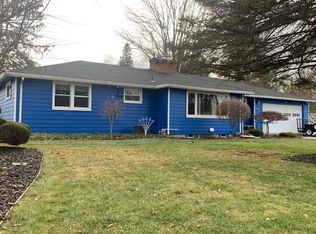 347 Chestnut Ridge Rd, Rochester, NY 14624