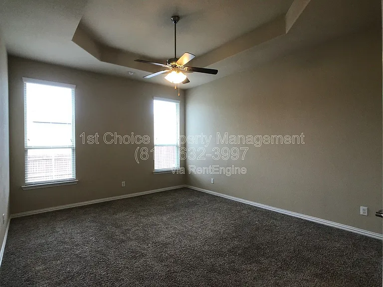 9925 Tule Lake Rd — Photo 21