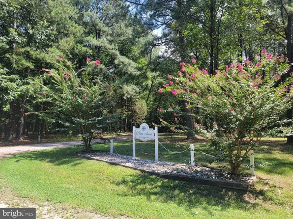 0 Point Anne Dr., Hartfield, VA 23176