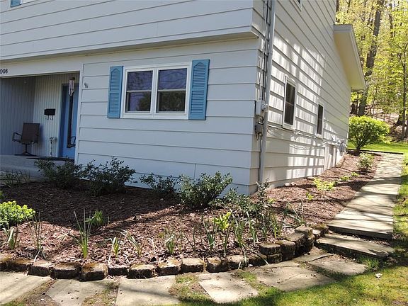 2nd image of 1008 Beechwood Ln