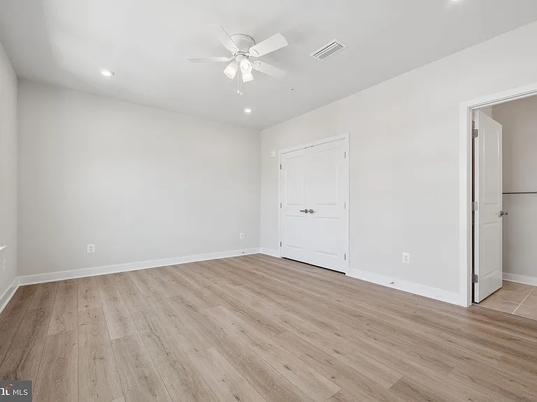 1611 Potomac Shores Pkwy #401 — Photo 23