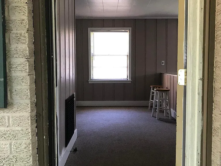 112 Caroline St #B — Photo 9