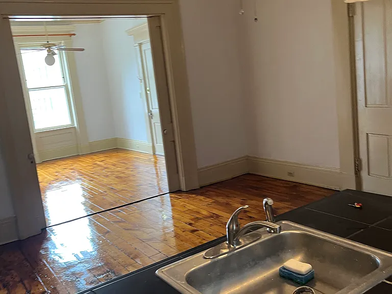 319 Garrard St #1 — Photo 7