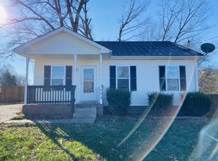 2004 Timberline Cir, Oak Grove, KY 42262