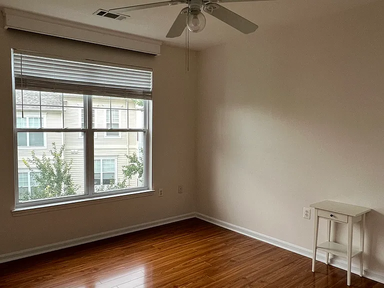 11345 Aristotle Dr #411 — Photo 4