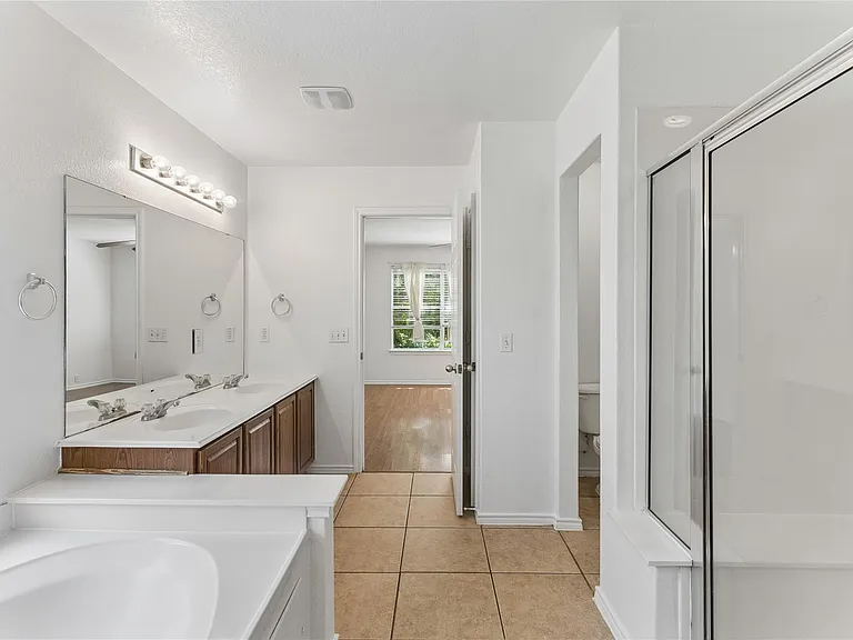 2372 Paradise Ridge Dr — Photo 20