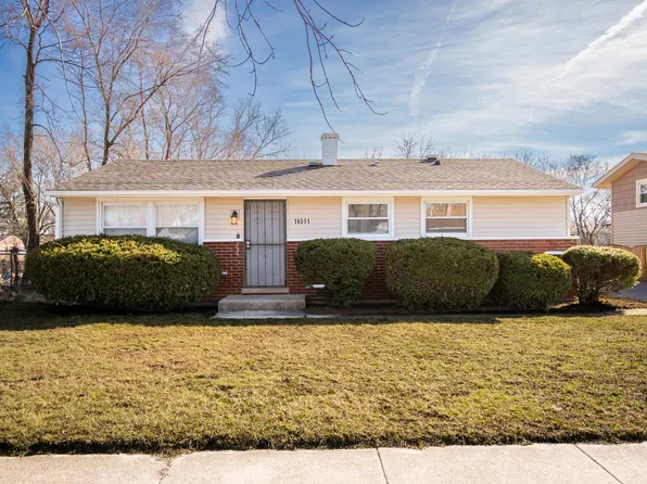 16551 Plymouth Dr, Markham, IL 60428