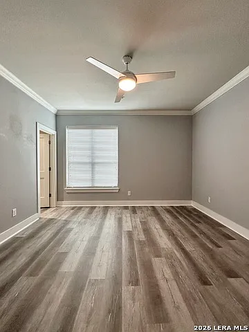 3 bed, 1.0 bath, 1352 sqft, $1,950 — Photo 4