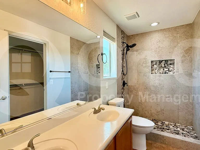 5731 W Beth Dr — Photo 21