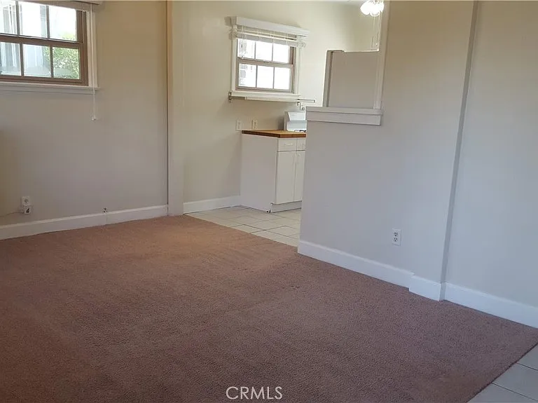 529 Walnut Ave #A — Photo 3