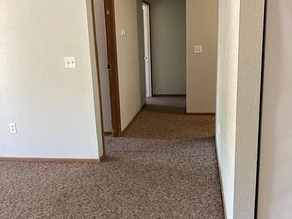 4th image of 2707 Hawken St APT 13