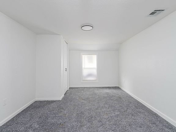 5th image of 807 S College Ave #807B